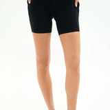 Airweight High Waist Pocket Short 6