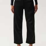Beau Sateen Seamed Crescent Leg