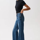 Larsen Relaxed Flare