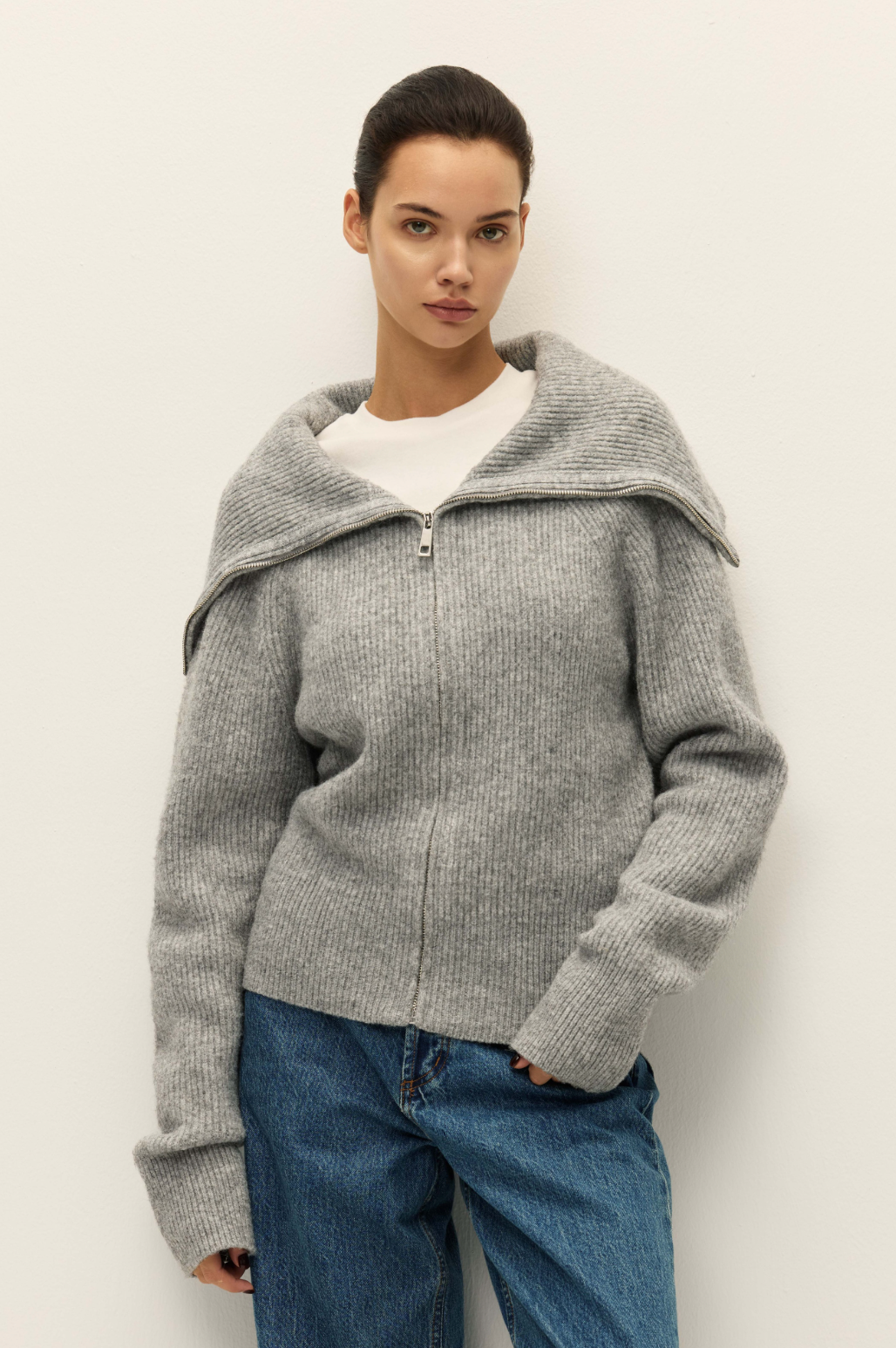 Leigh Zipup Sweater